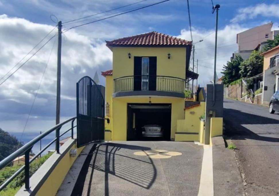 Casa Sousa Campanário Extérieur photo